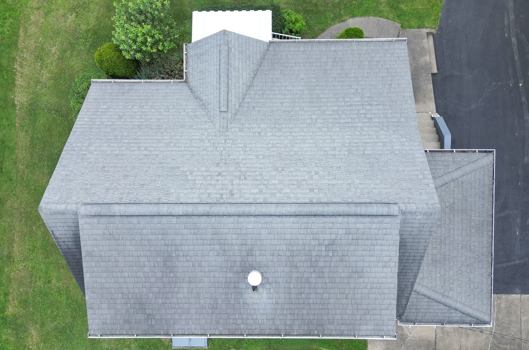 760 Blackhawk Rd, Beaver Falls PA  15010-1511 exterior