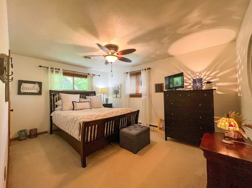 111 Hilltop Dr, Butler PA 16001-1675 exterior