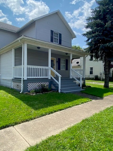 113 Petrolia St Karns City, Karns City, PA 16041
