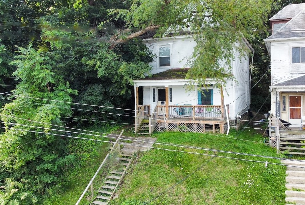 616 Center Ave, Butler, PA 16001-6558