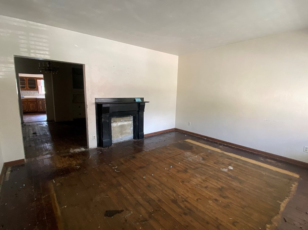 611 3 St, Monroeville PA 15140-1518 exterior