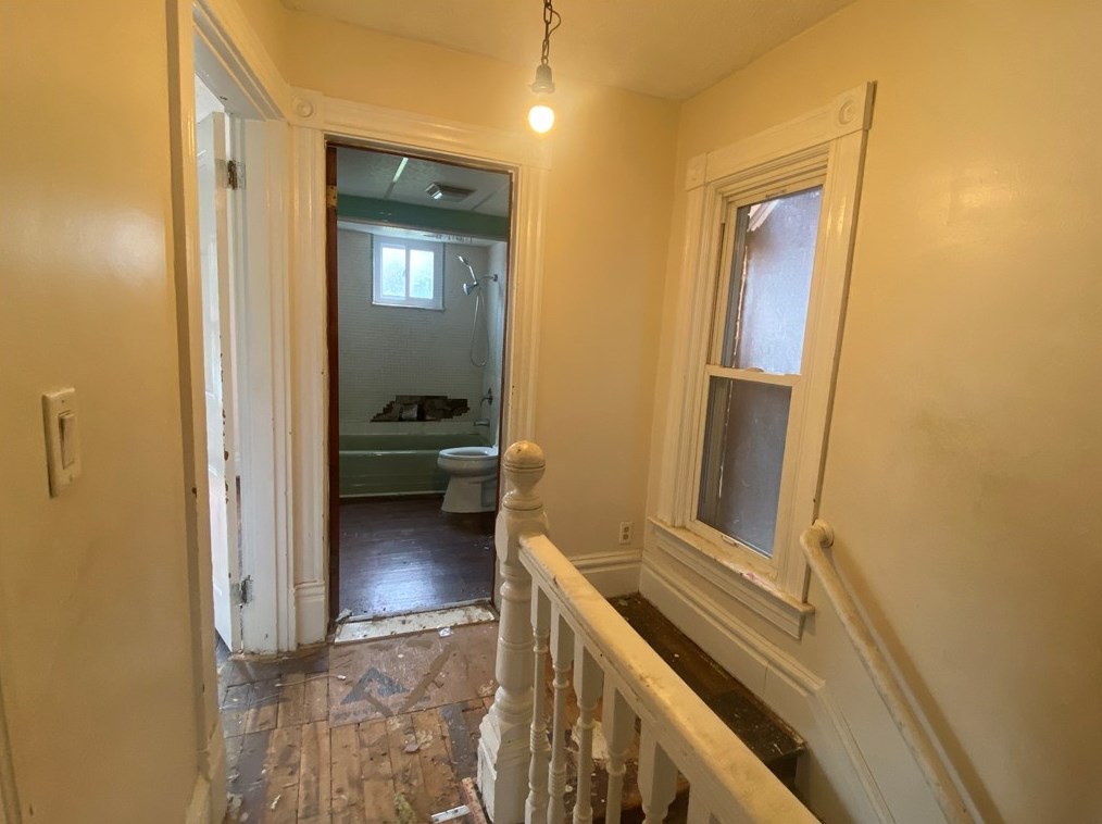 611 3 St, Monroeville PA 15140-1518 exterior