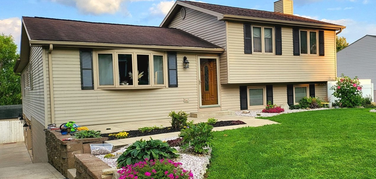 219 Wren Dr, Greensburg, PA 15601-4753