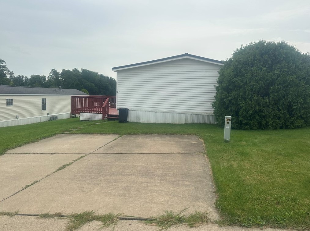7 Scott Rd, Washington, PA 15301-8808