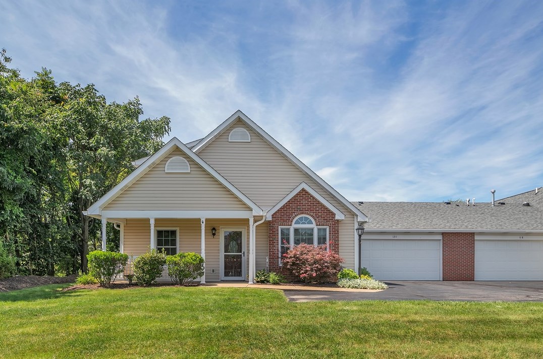 120 Rana Ln, Gibsonia, PA 15044
