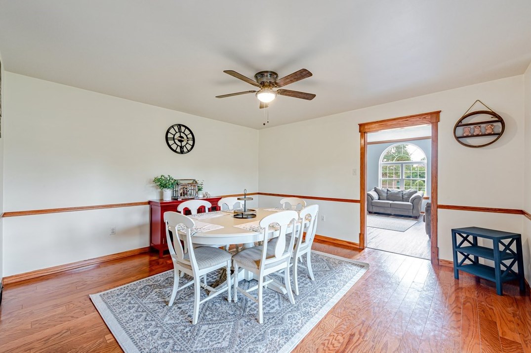 14381 Rdg Rd, North Huntingdon PA 15642-2808 exterior