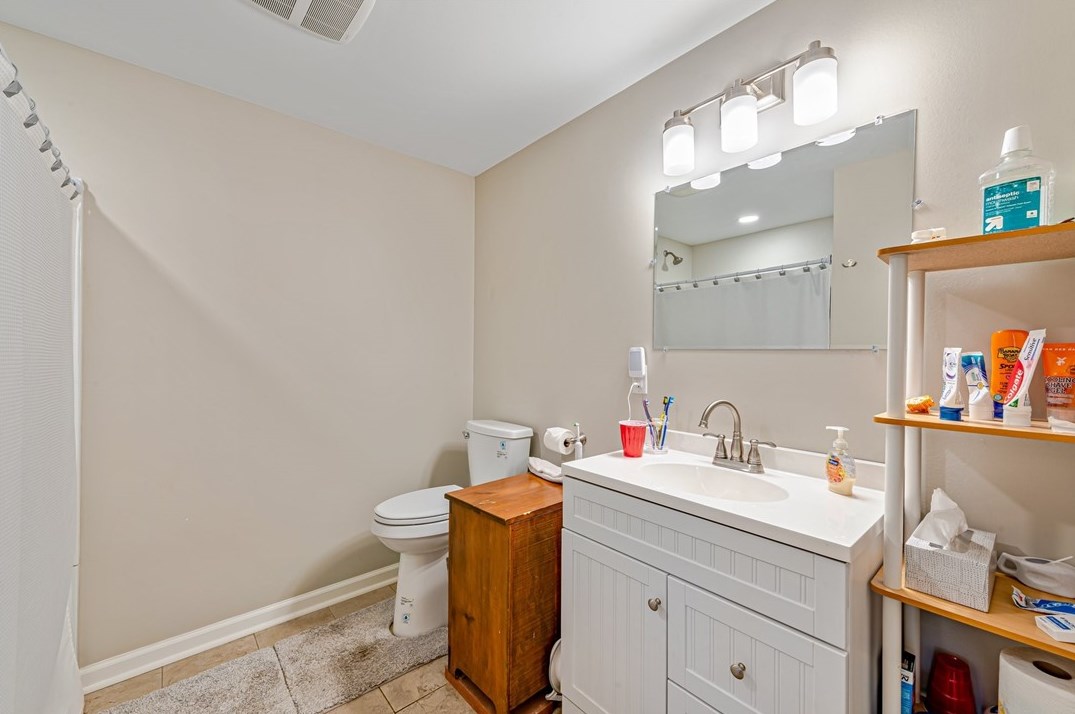 14381 Rdg Rd, North Huntingdon PA 15642-2808 exterior