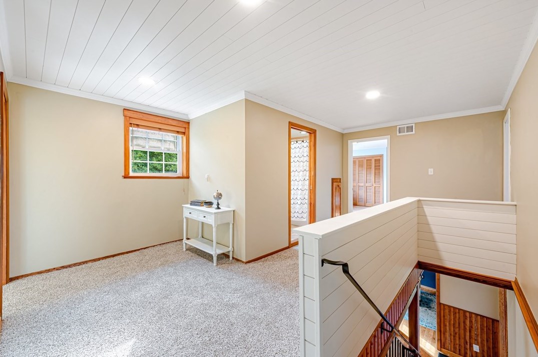 14381 Rdg Rd, North Huntingdon PA 15642-2808 exterior