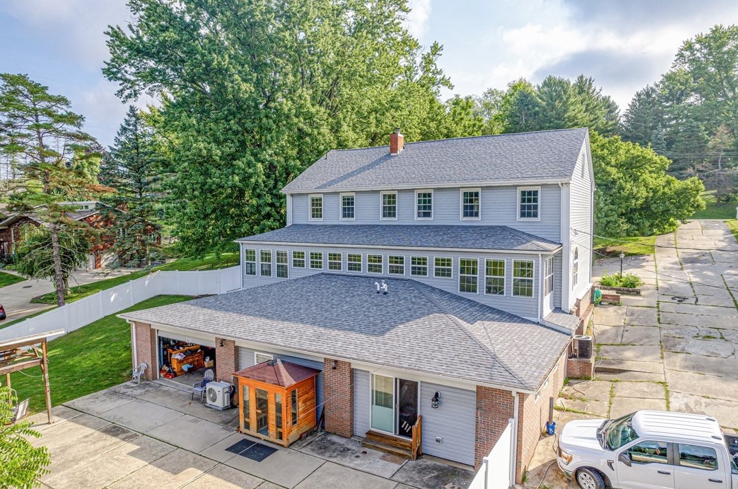 14381 Ridge Rd, North Huntingdon, PA 15642-6102