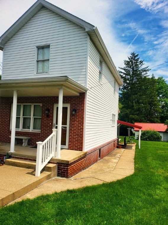 180 Liberty St, Perryopolis, PA 15473-5392