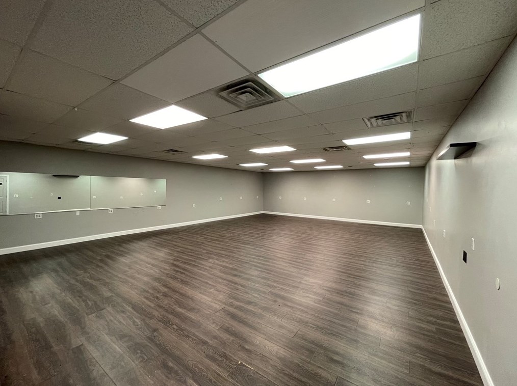 4139 W Washington St #1, New Castle, PA 16101