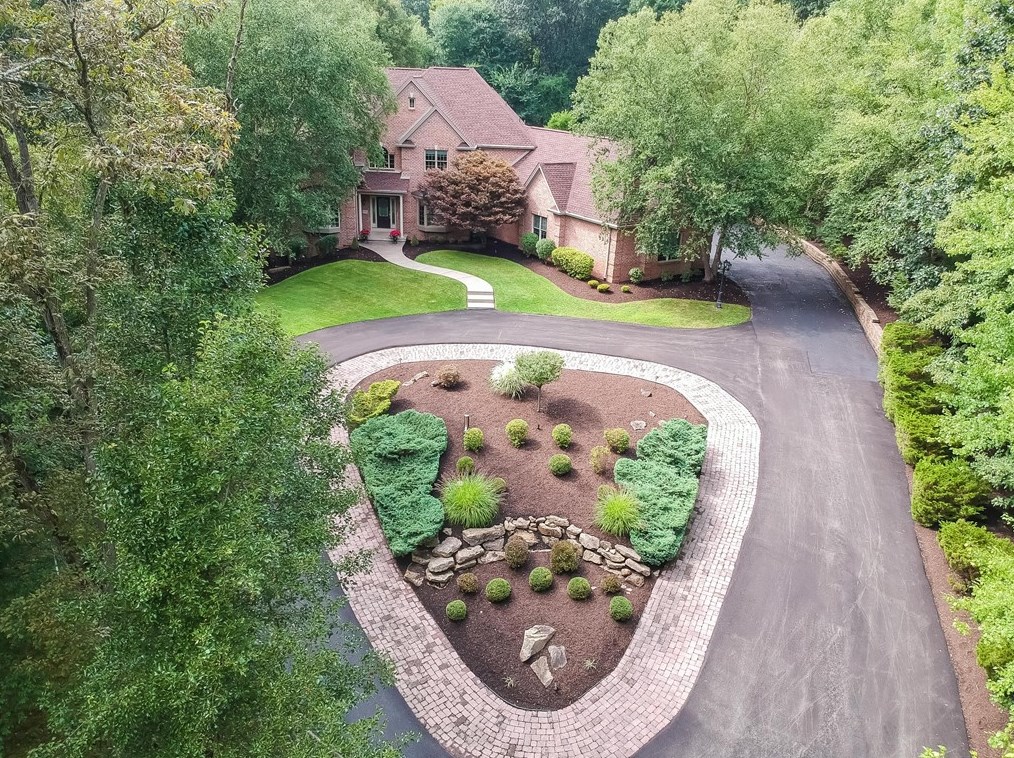 1774 Old State Rd, Gibsonia, PA 15044