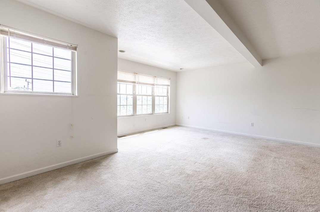 2206 Hyer Ave, North Versailles PA 15137-1182 exterior