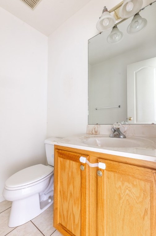 2206 Hyer Ave, North Versailles PA 15137-1182 exterior