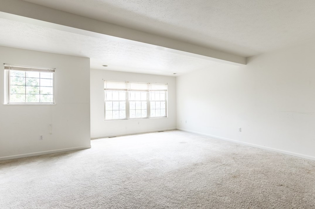 2206 Hyer Ave, North Versailles PA 15137-1182 exterior