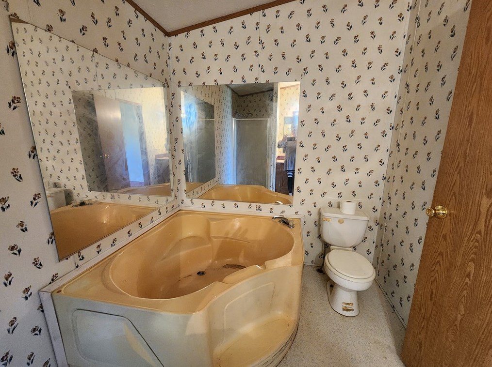 1256 Amity Rdg Rd, Washington PA 15301-6444 exterior