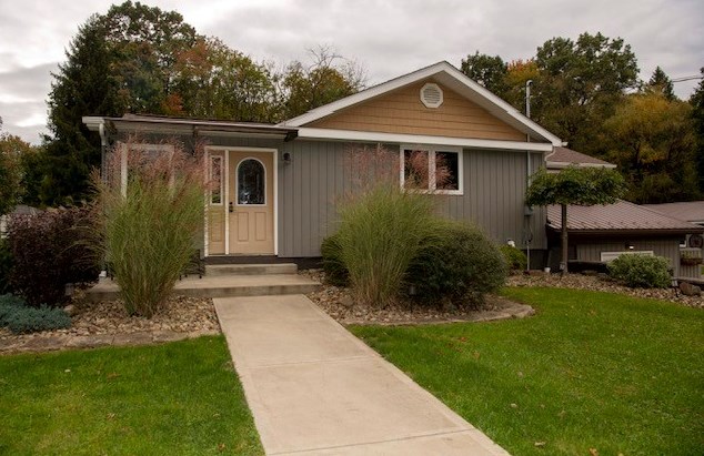 209 King Ave, New Castle, PA 16101