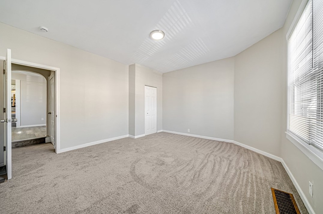 324 Burton Ave, Washington PA 15301-3303 exterior