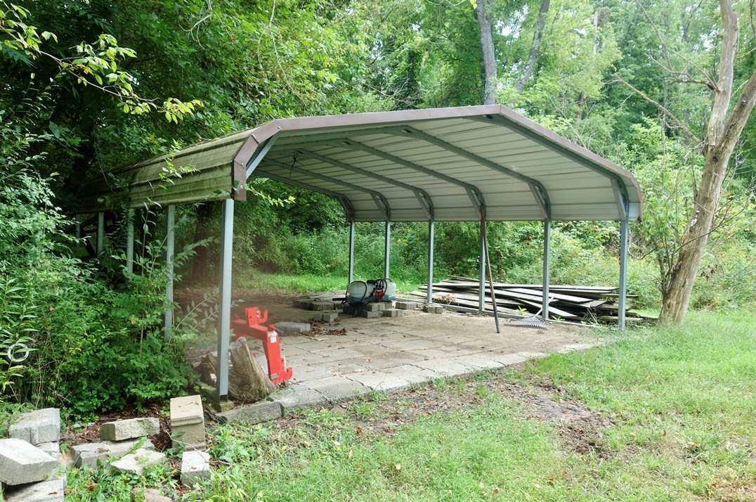 1230 Mounts Rd, Washington PA 15301-8540 exterior