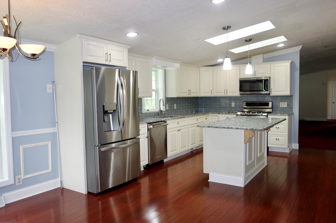 1230 Mounts Rd, Washington PA 15301-8540 exterior