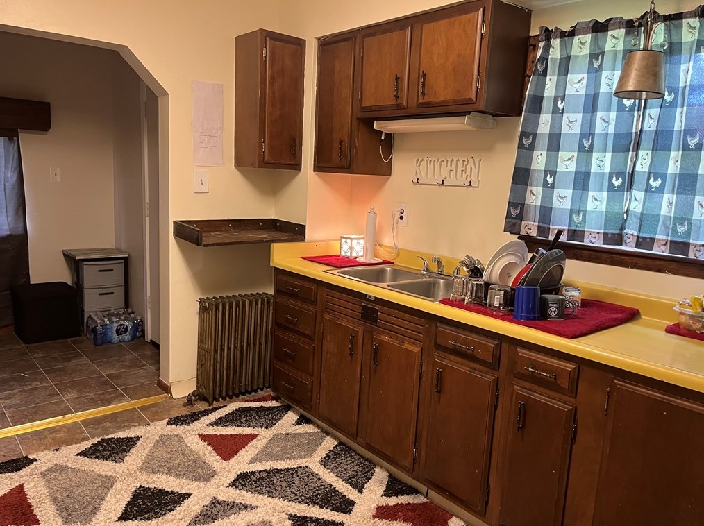 111 S West St, Waynesburg, PA 15370