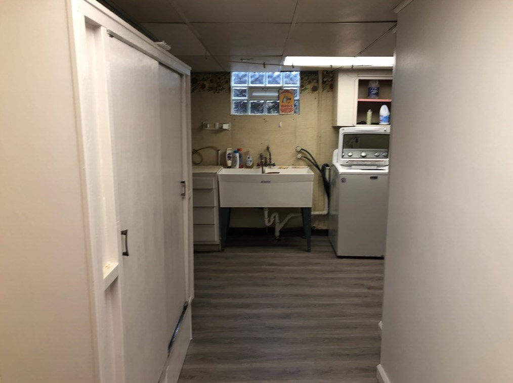 1040 Mace St, Greensburg PA  15601-4857 exterior