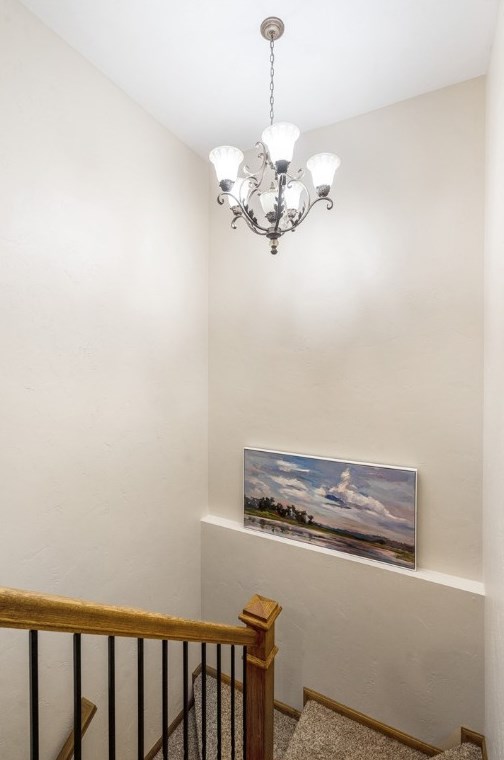 313 Brandywine Dr, North Huntingdon PA 15642-9225 exterior