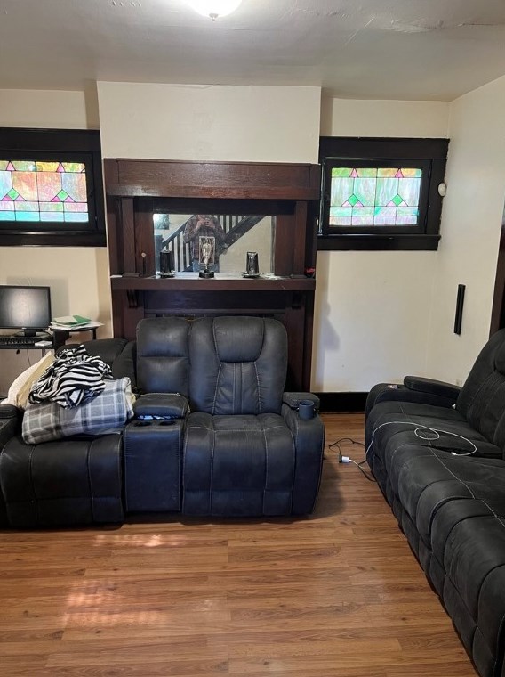 557 Mcmasters Ave, Turtle Creek, PA 15145-1930