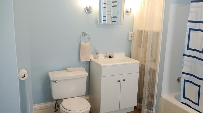 121 Pleasantview Ave, Butler PA 16001-7211 exterior