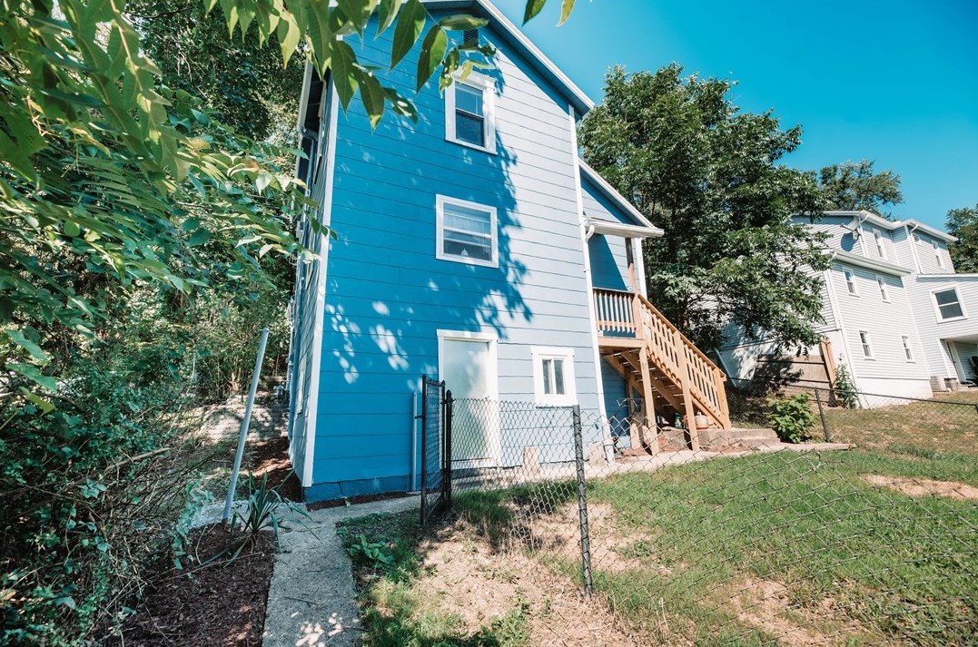 166 Old Pike Rd, Freeport, PA 16229