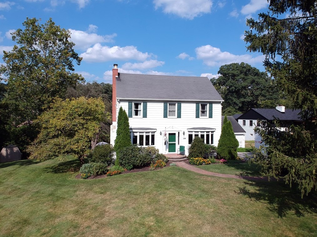 130 Phillips Dr, Canonsburg, PA 15317