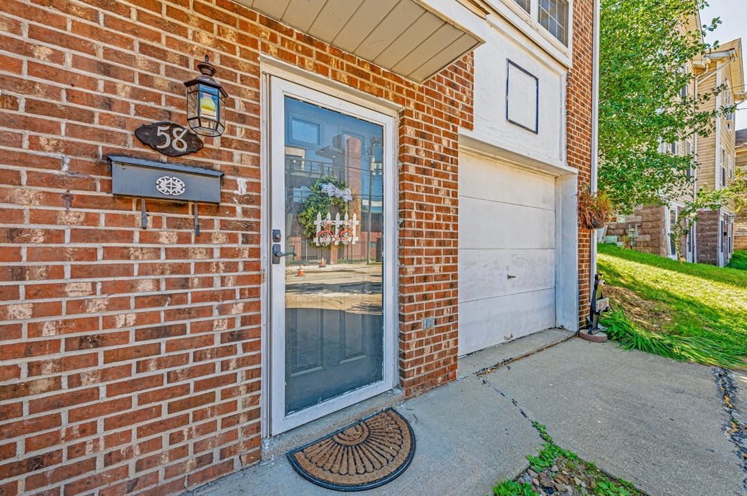 58 Park Ave, Washington, PA 15301-6349