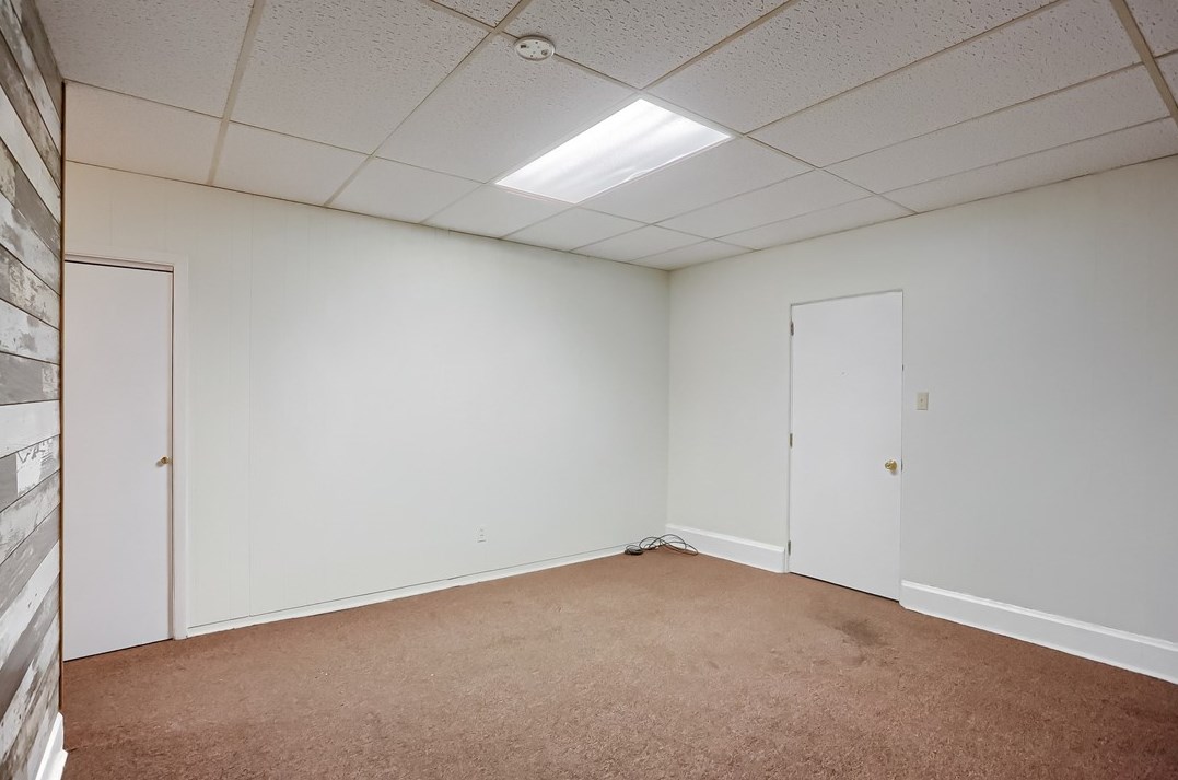 727 W Beaver St #3, Zelienople, PA 16063
