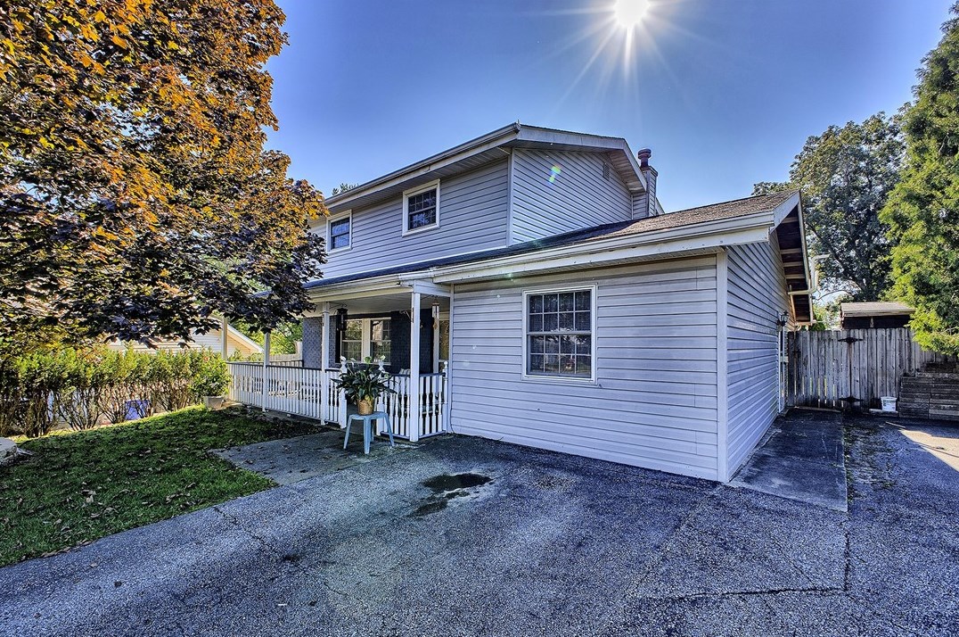811 Cranberry Dr, Monroeville, PA 15146-1112