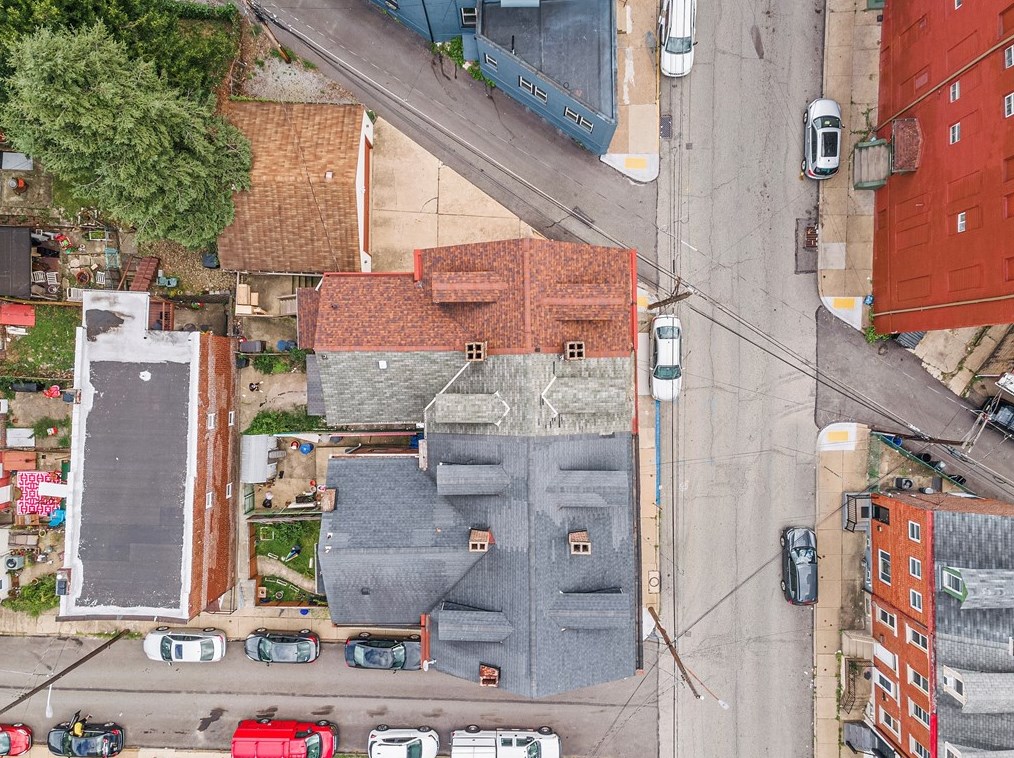 373 Main St, Penn Hills, PA 15201