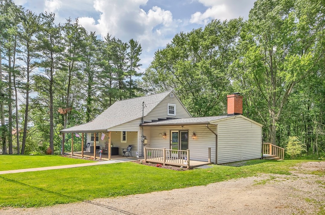 2583 Stonechip Dr, Allison Park, PA 15101-2234