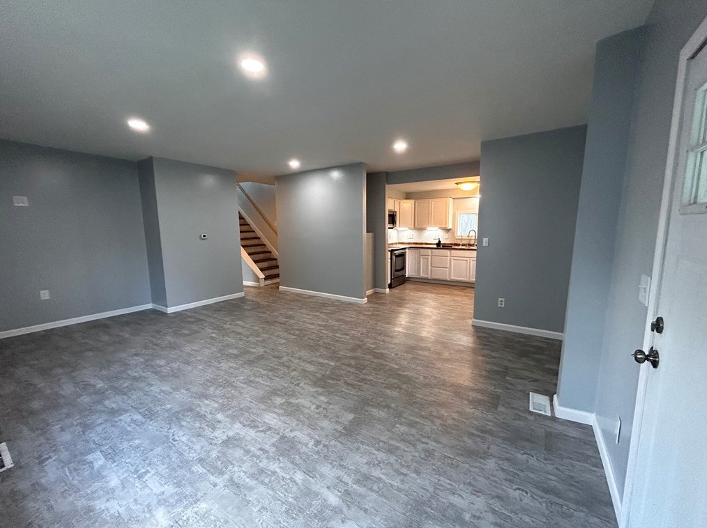 611 Wabash St, Industry, PA 15052-1727
