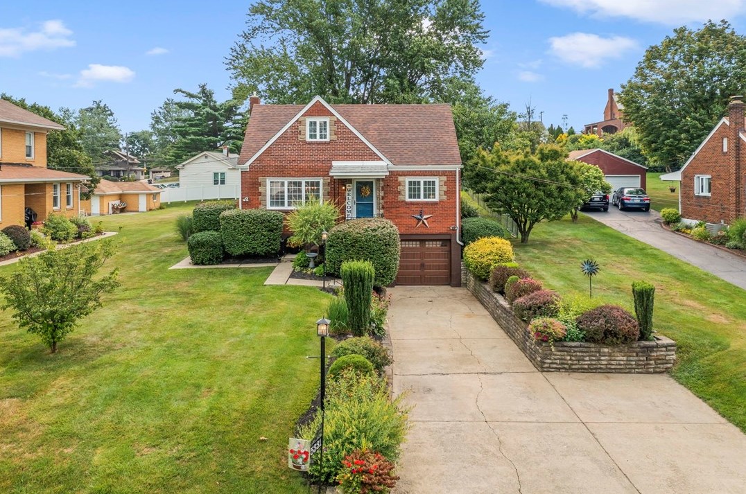 5331 Park Ave, Bethel Park, PA 15102-3673