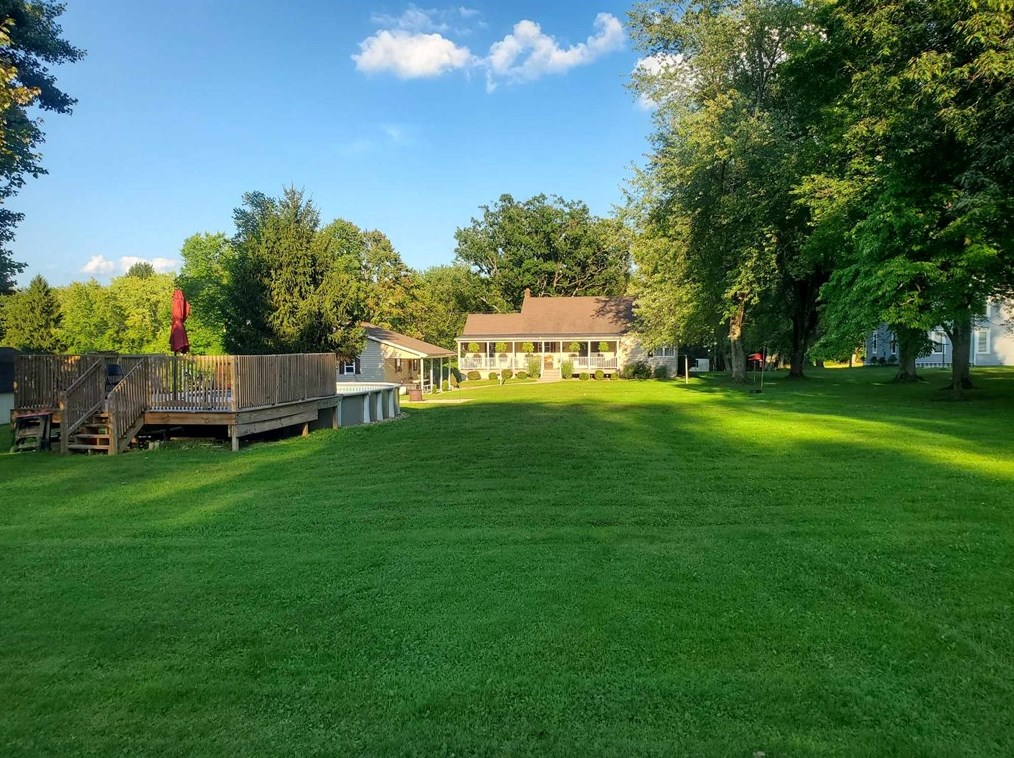 528 Jackson Ave, Parker, PA 16049-9422
