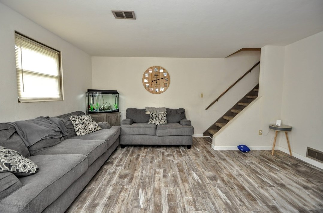 550 Mcclane Farm Rd, Washington PA  15301-6125 exterior