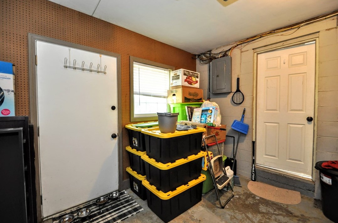 550 Mcclane Farm Rd, Washington PA  15301-6125 exterior