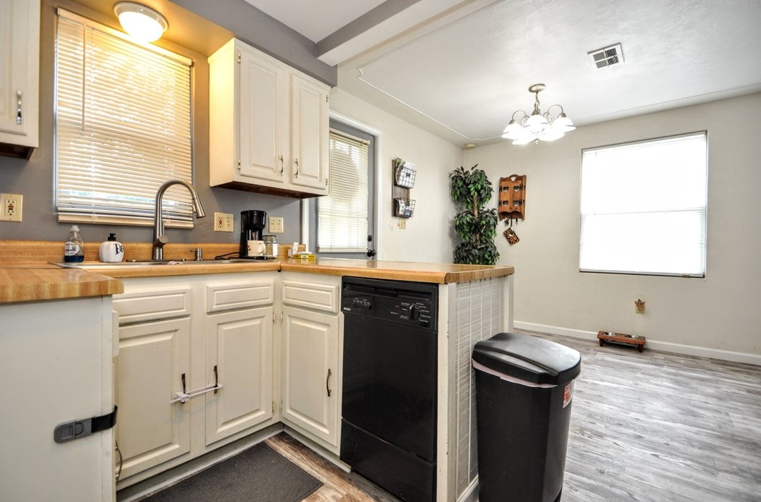 550 Mcclane Farm Rd, Washington PA  15301-6125 exterior