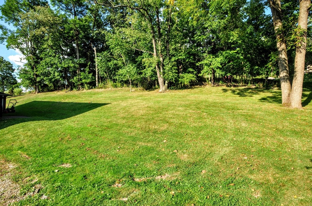 550 Mcclane Farm Rd, Washington PA  15301-6125 exterior
