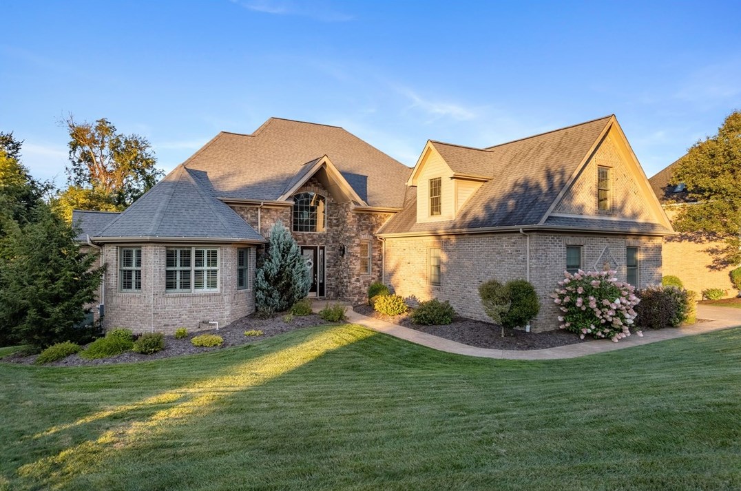 1549 Alaqua Dr, Sewickley, PA 15143