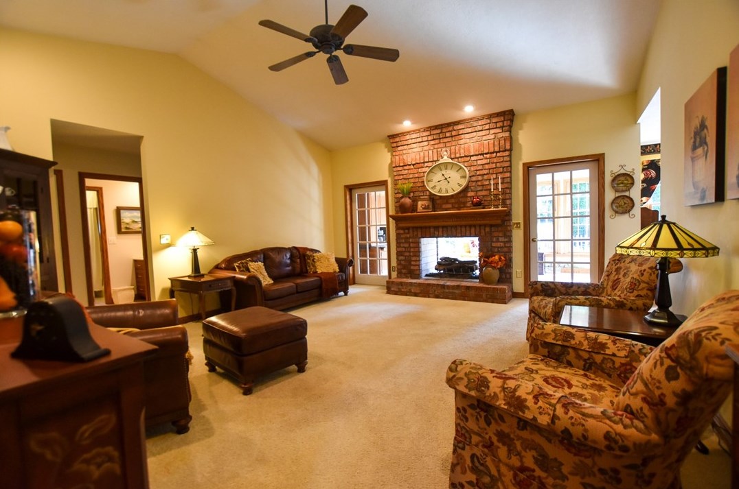 115 Shepperd Dr, Butler PA  16002-3665 exterior