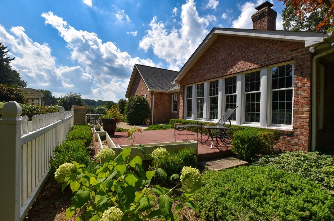 115 Shepperd Dr, Butler PA  16002-3665 exterior