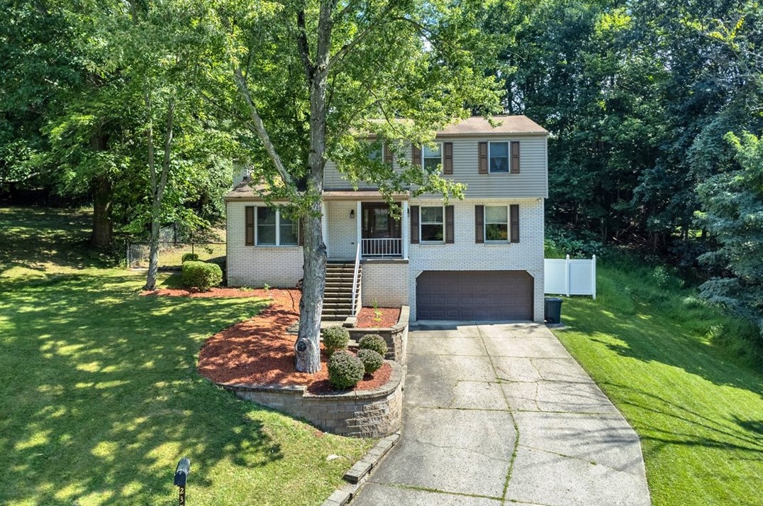 237 Londonderry Ct, Monroeville, PA 15146