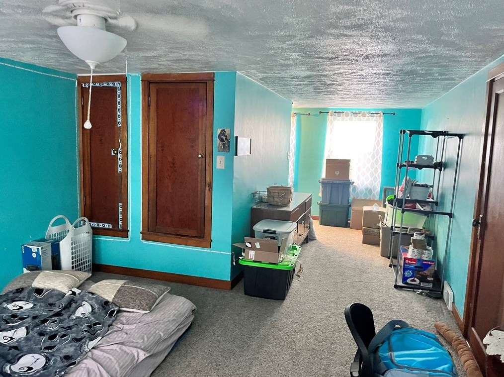 210 Rural Dr, Butler PA 16001-2559 exterior