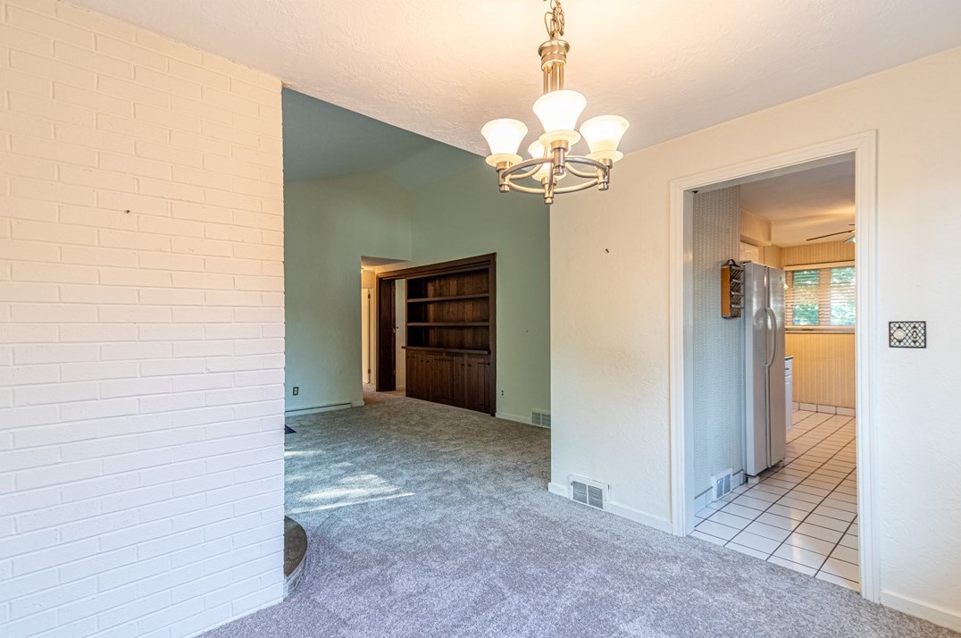 510 Greenleaf Dr, Monroeville, PA 15146-1200
