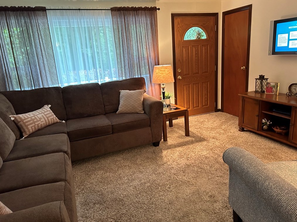 56 Gorby Rd, Washington, PA 15301